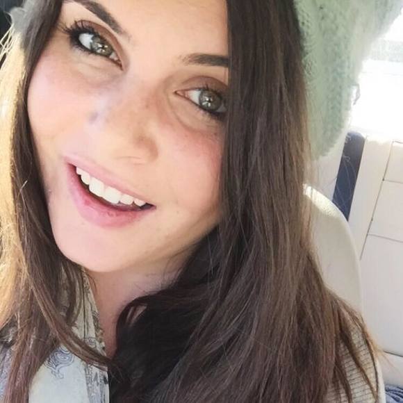 Meet your Posher, Michaela - Picture 1 of 1